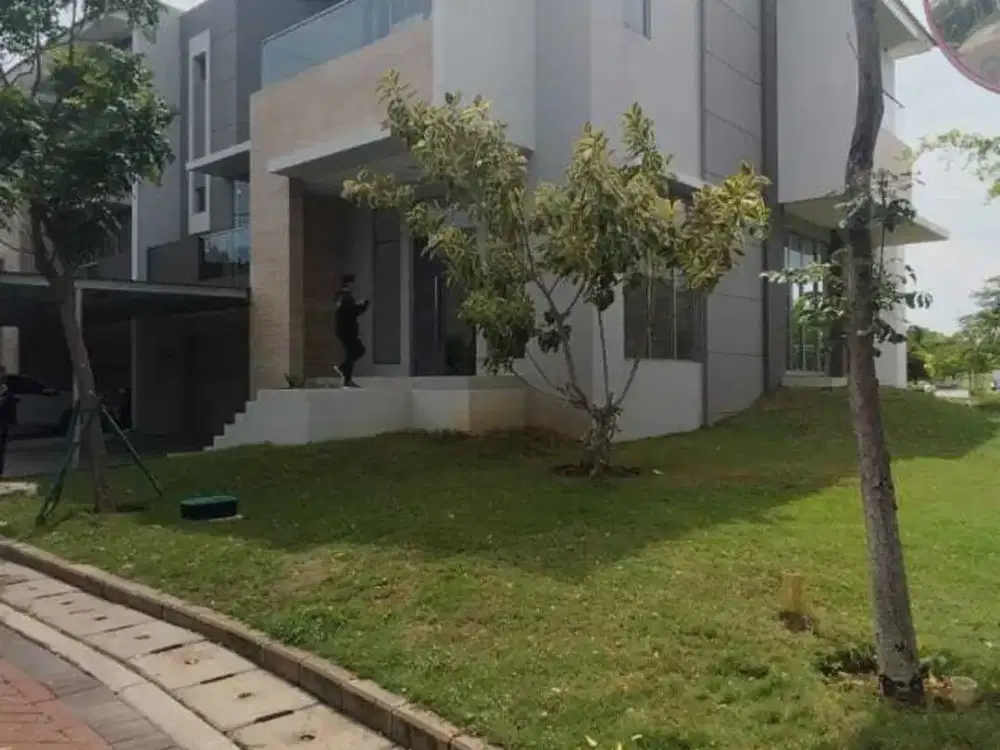 Dijual Rumah Hook di PIK Jakarta Utara