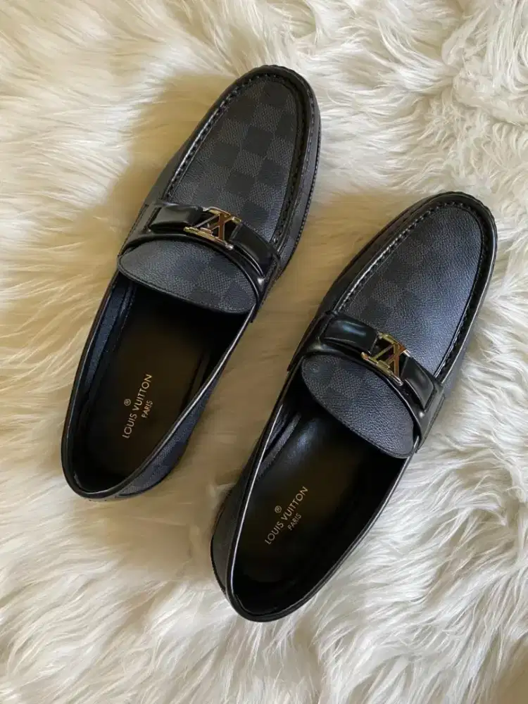 Sepatu LV original