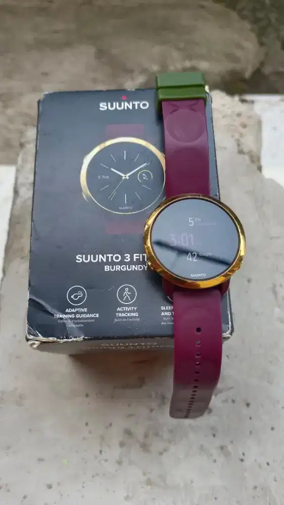 Jam smartwatch suunto 3 fitnes gold