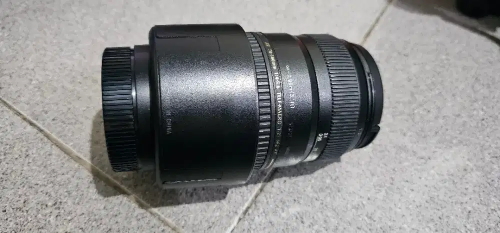 Tamron AF 70-300mm Canon f/4-5.6 Di LD Macro