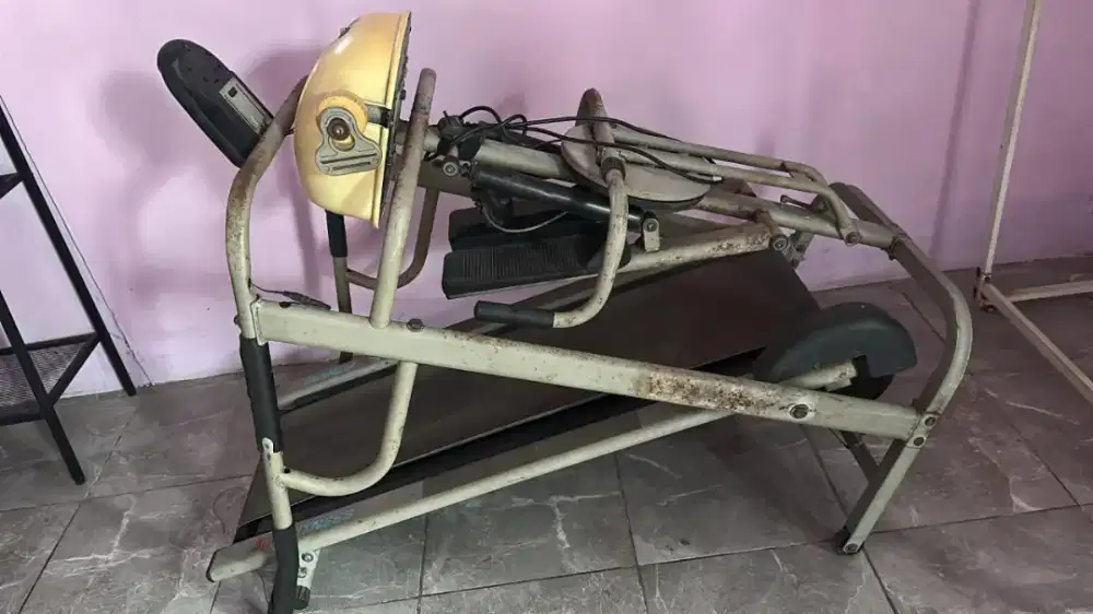 Menerima jual beli barang bekas