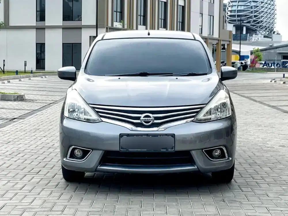 Nissan Livina SV 1.5 AT 2016