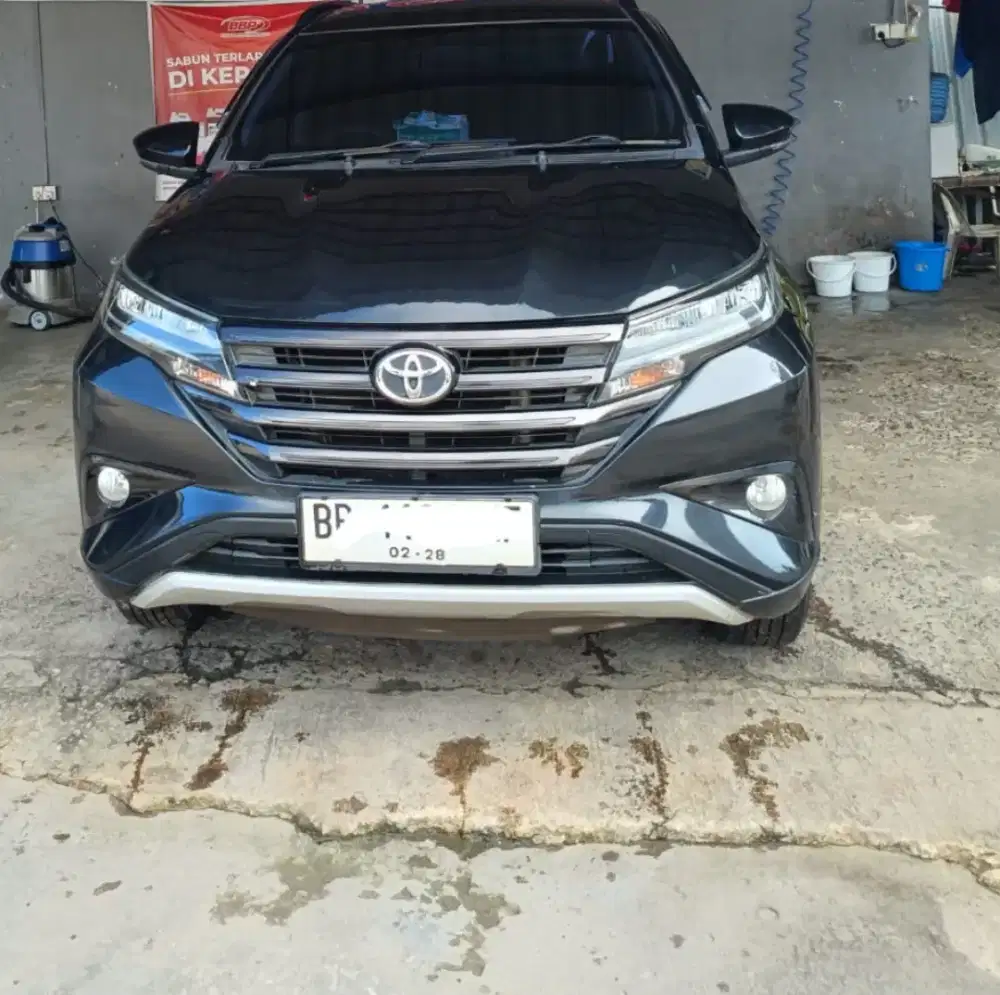 Jual Cepat RUSH 2018 1.5 G AT , FTZ