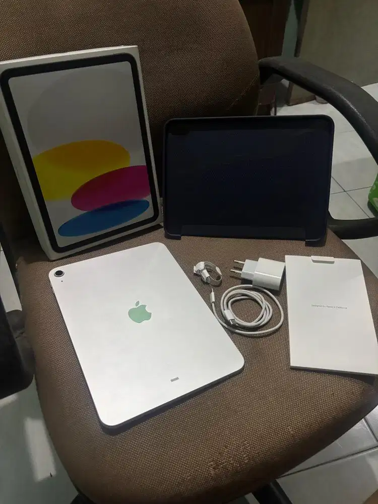 NEGO iPad Gen 11 Silver 128gb Wifi Only iBox PA/A Garansi ON