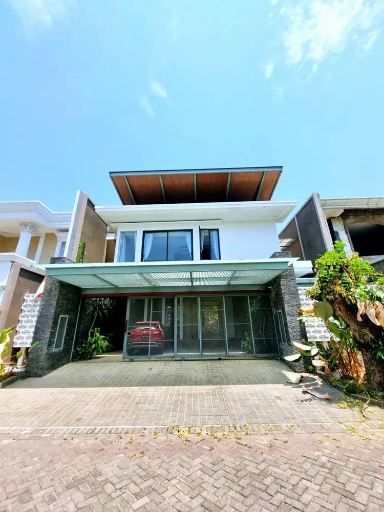 Dijual Rumah Mewah Ala Vila Bali Villa Royal Pakuwon City Surabaya