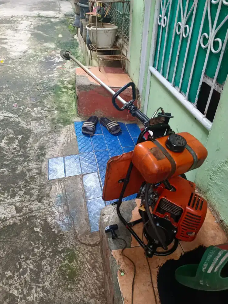 Jual Cepat Mesin Potong Rumput 2 tak merk STIHL