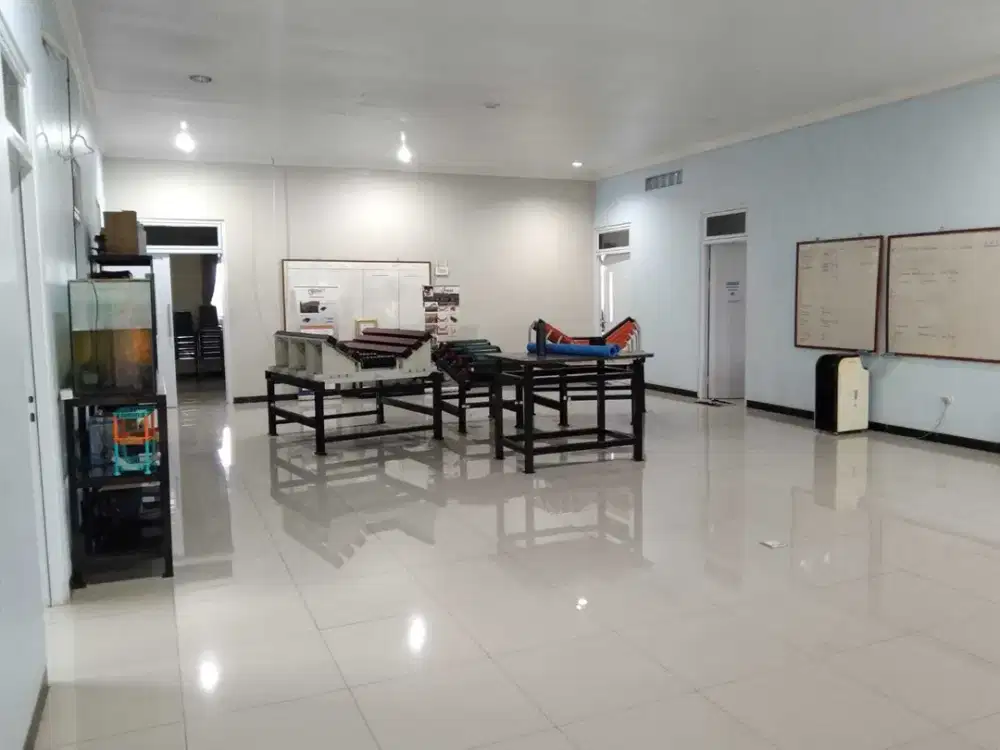 Dijual Gudang Strategis di Narogong Kota Bekasi