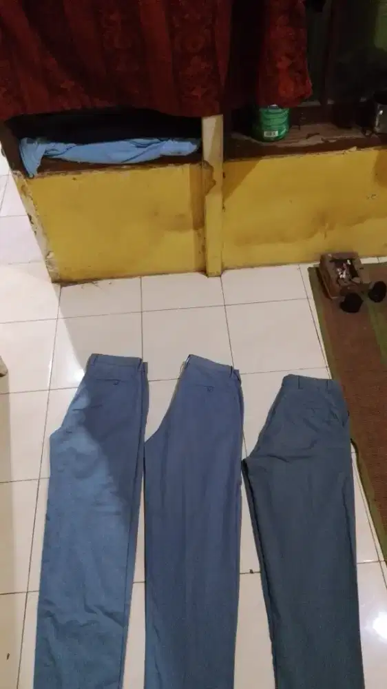 jual celana SMK / SMA  ukuran 38