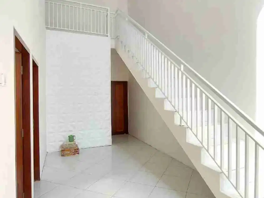 rumah 2 lantai di pedurungan luas 120meter