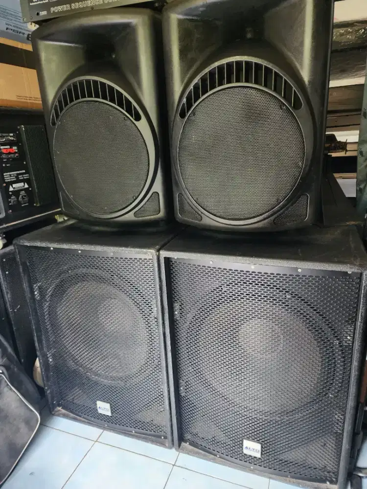 SPEAKER AKTIF 12 + 18 SPL