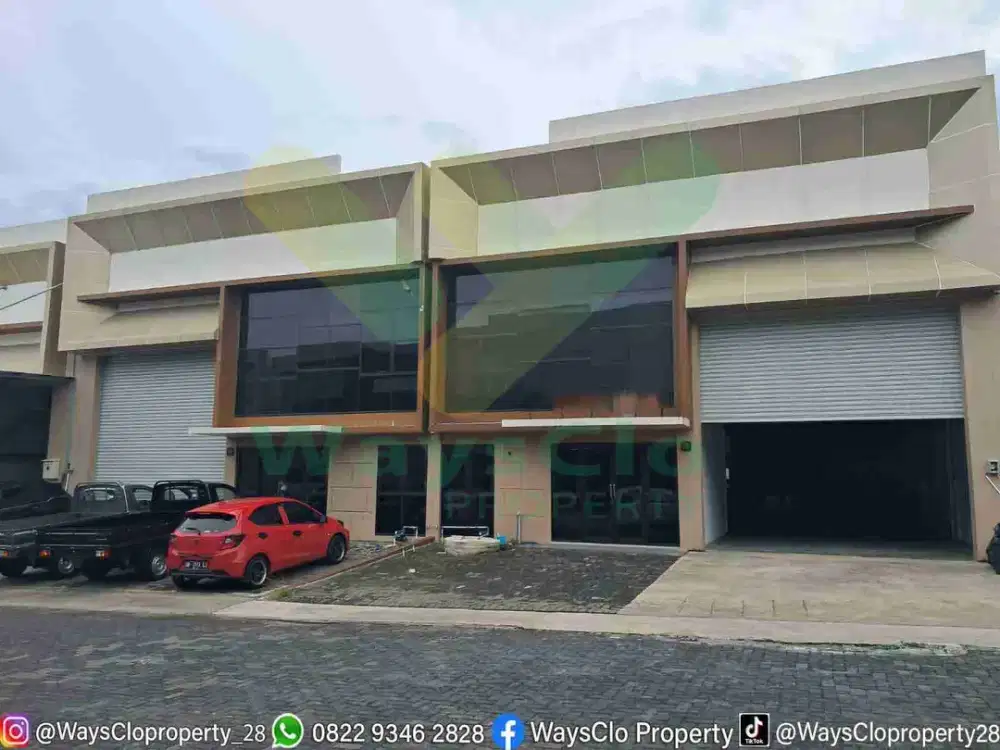 DISEWAKAN GUDANG CANTIK DAN MENARIK DAERAH TIKALA, HARGA SANGAT MURAH