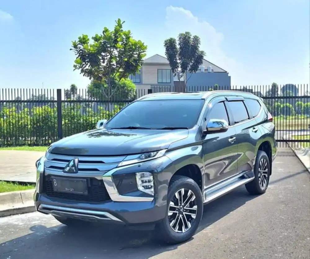 MITSUBISHI PAJERO SPORT DAKAR 2.4 AT 2022 LOW KM 50rb SUPER ISTIMEWA !