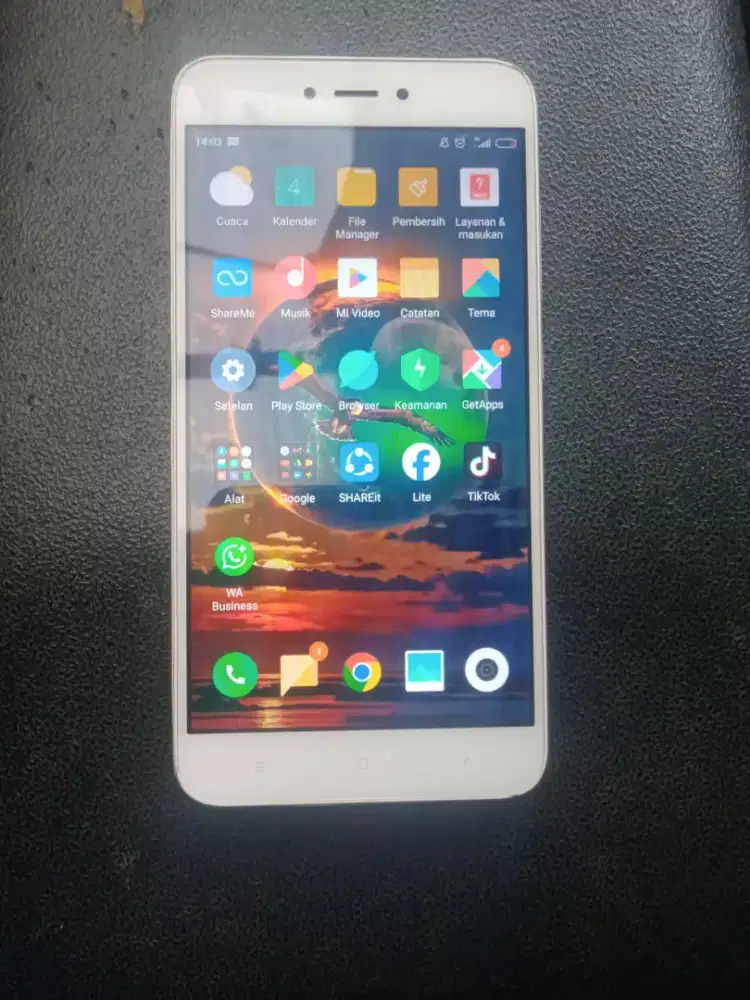 Punya rwi note 5a . mulus ,kera bagus batre awet ,