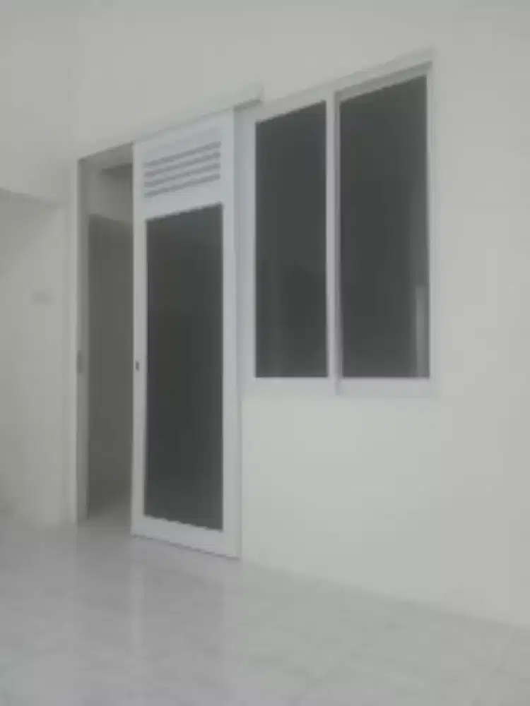 Pembuatan Pintu Jendela Bahan Aluminium