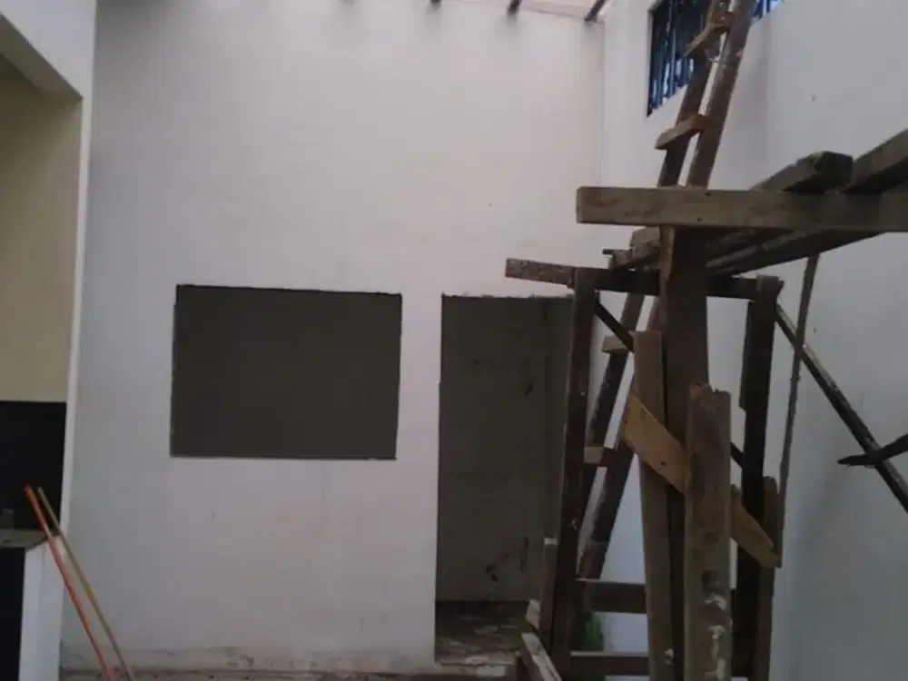 Rumah TKI Taman Kopo Indah 1 Kondisi Apa Adanya