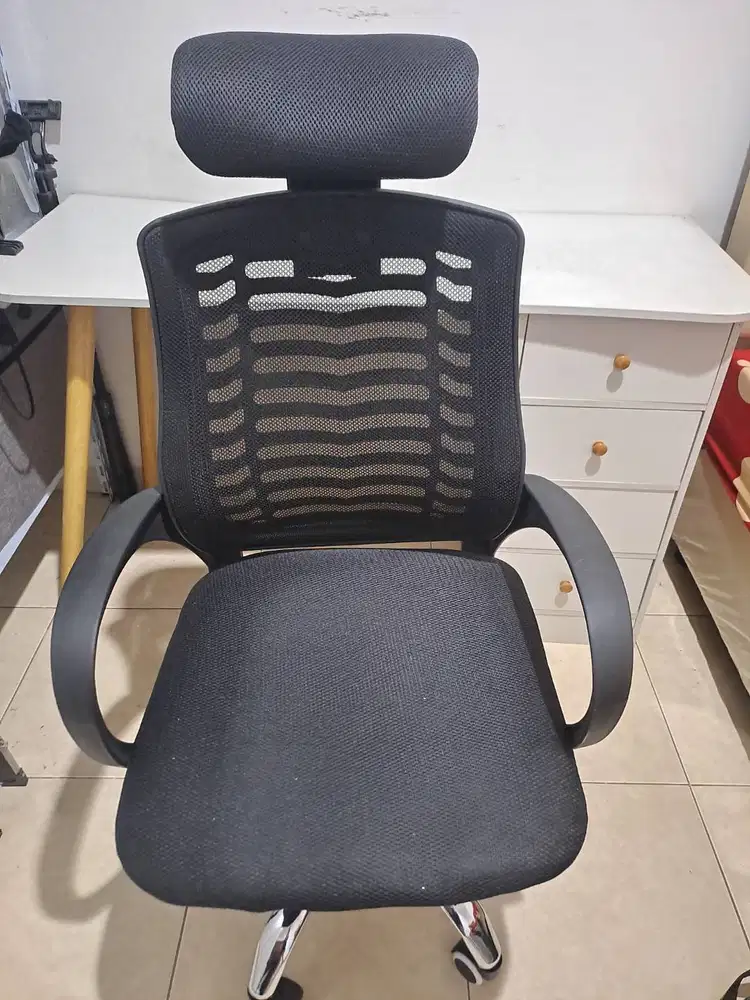 Kursi Kantor Jaring Furnibest - Head Rest, Rotasi 360 Derajat,Hidrolis