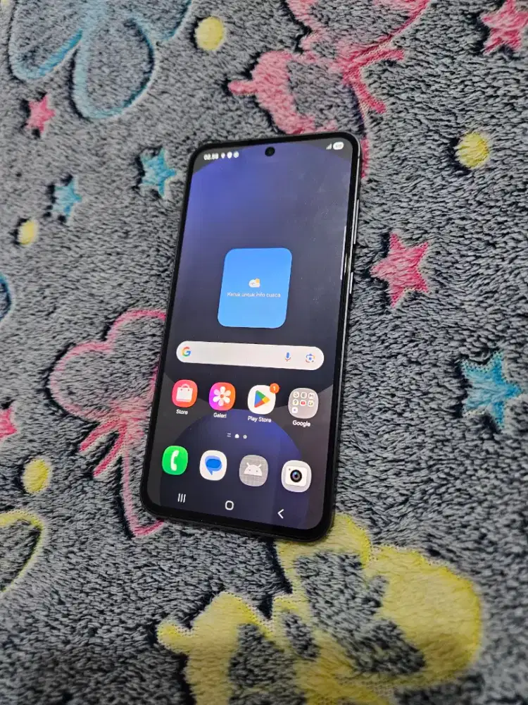 Samsung galaxy S24 FE 5G 8/256gb fullset resmi