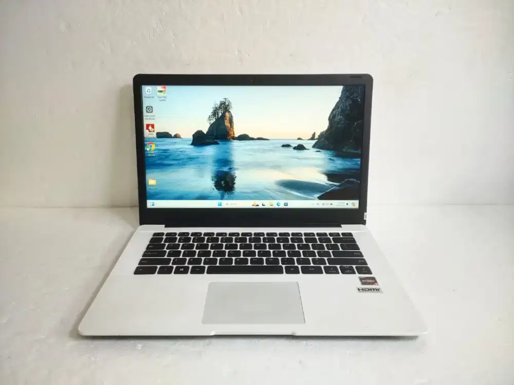 A1317 Laptop AVITA NS14A6 Ram 8gb SSD 256gb AMD Ryzen 5-3500U gaming