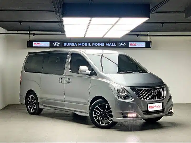 Hyundai H1 Royale Limited Bensin 2018 #BJM2#