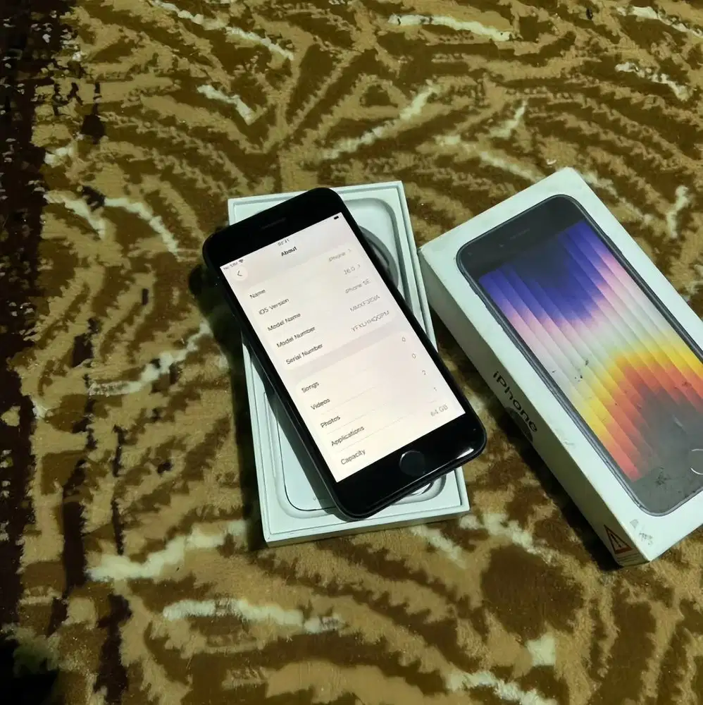 APPEL IPHONE SE 3 MIDNIGHT 64GB INTER