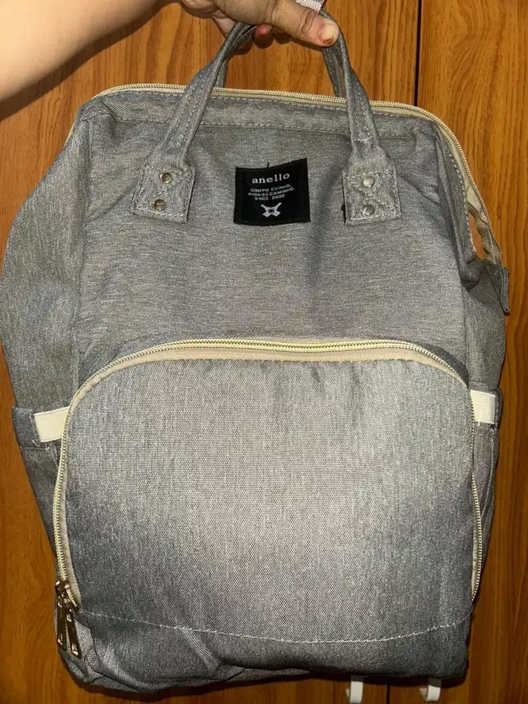 Tas Anello Diaper Bag Polos Emboss – Warna Grey (Preloved, Like New)