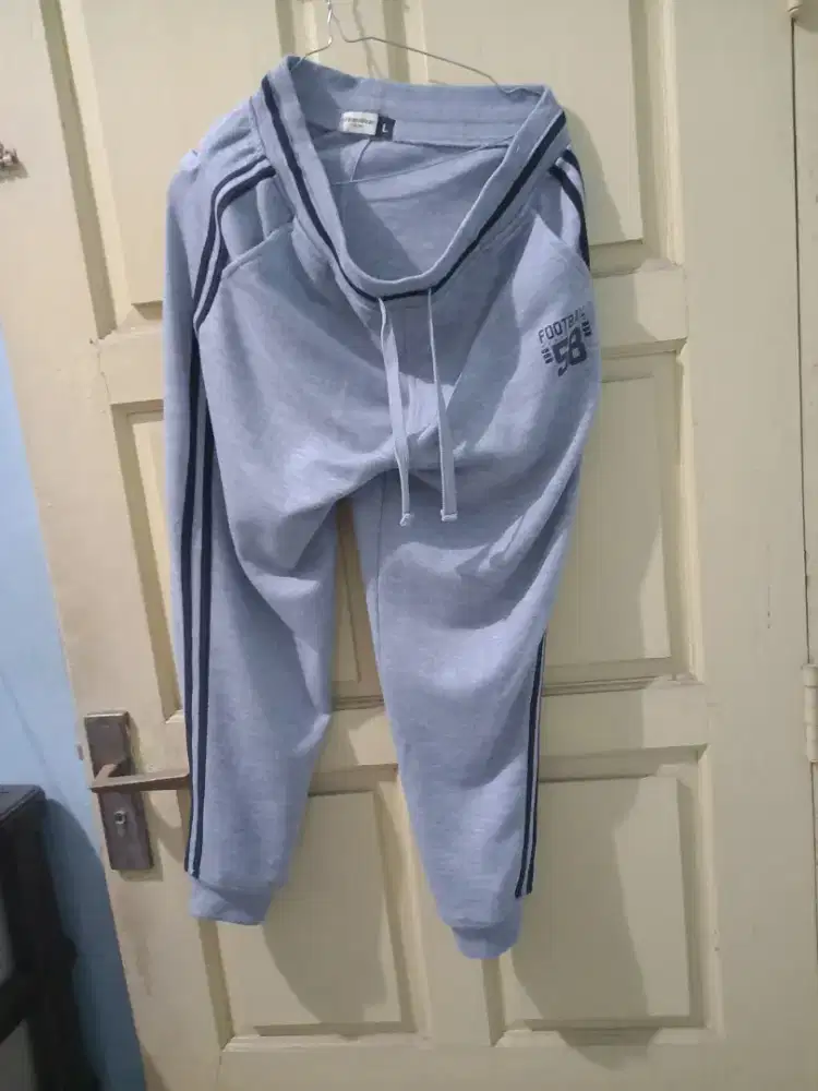 Dijual celana urban wear bekas