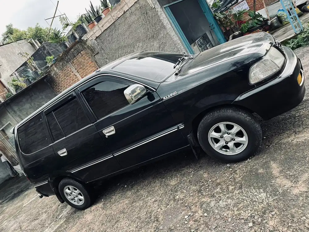 Toyota Kijang 2002 Bensin