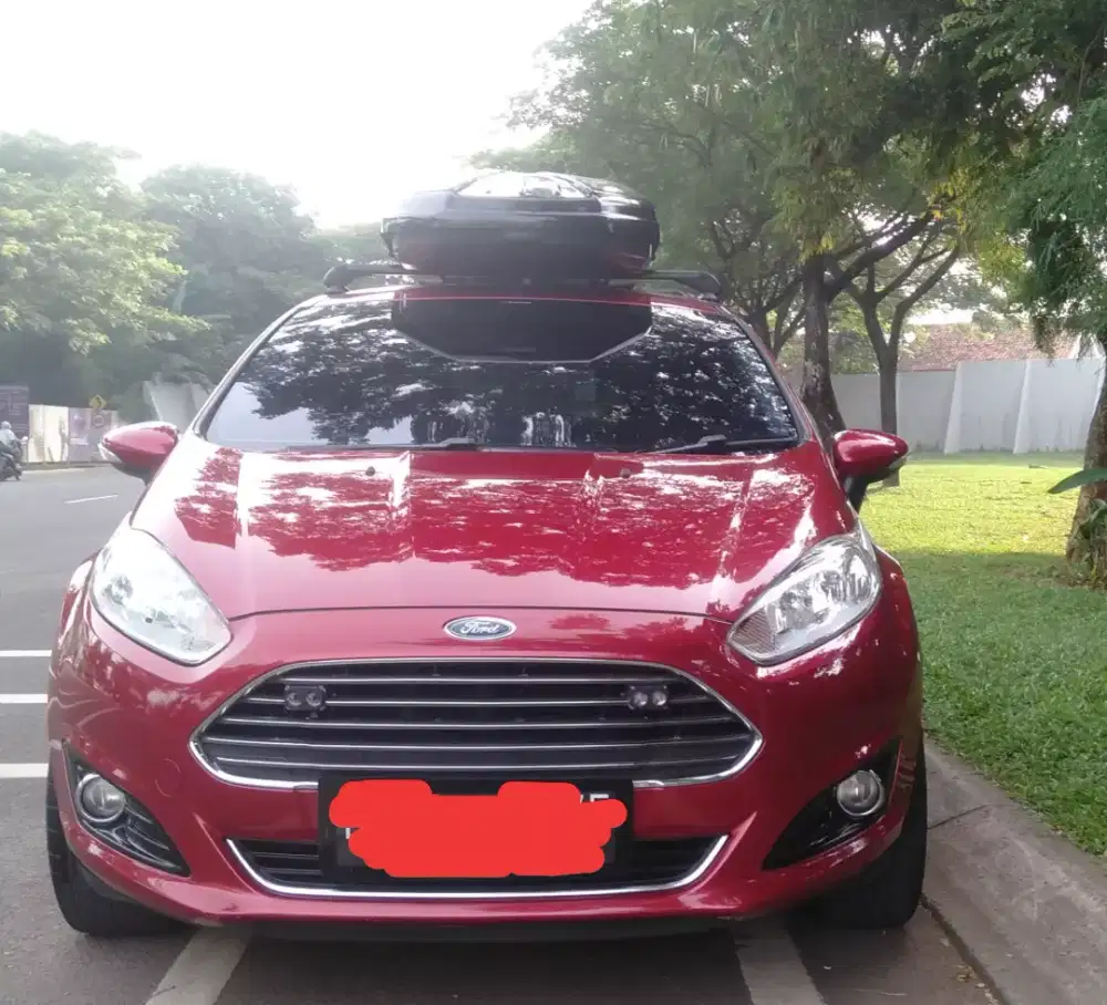 Ford Fiesta 1.5 S 2015 Merah AT