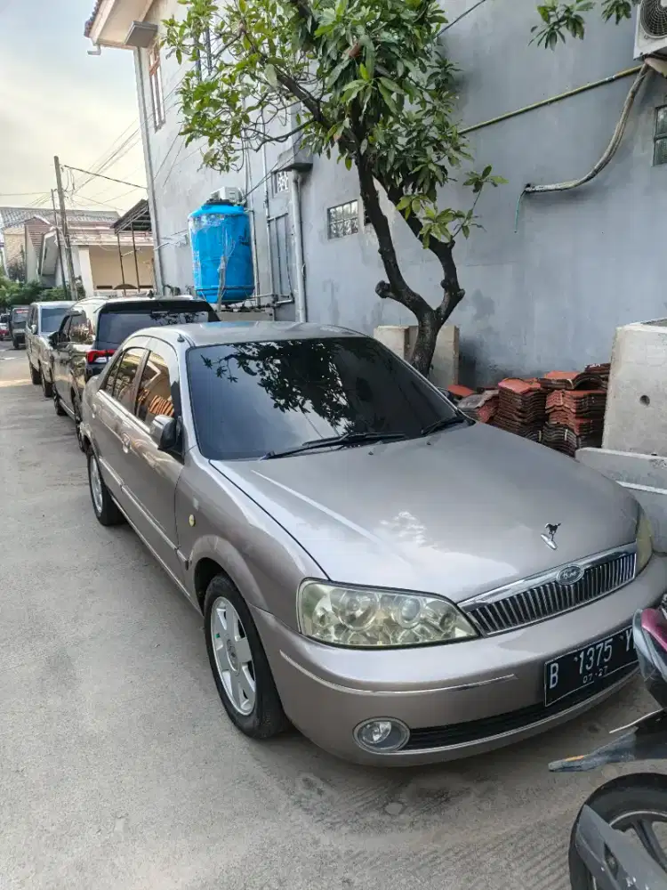 Ford lynx 1.8 MT 2002