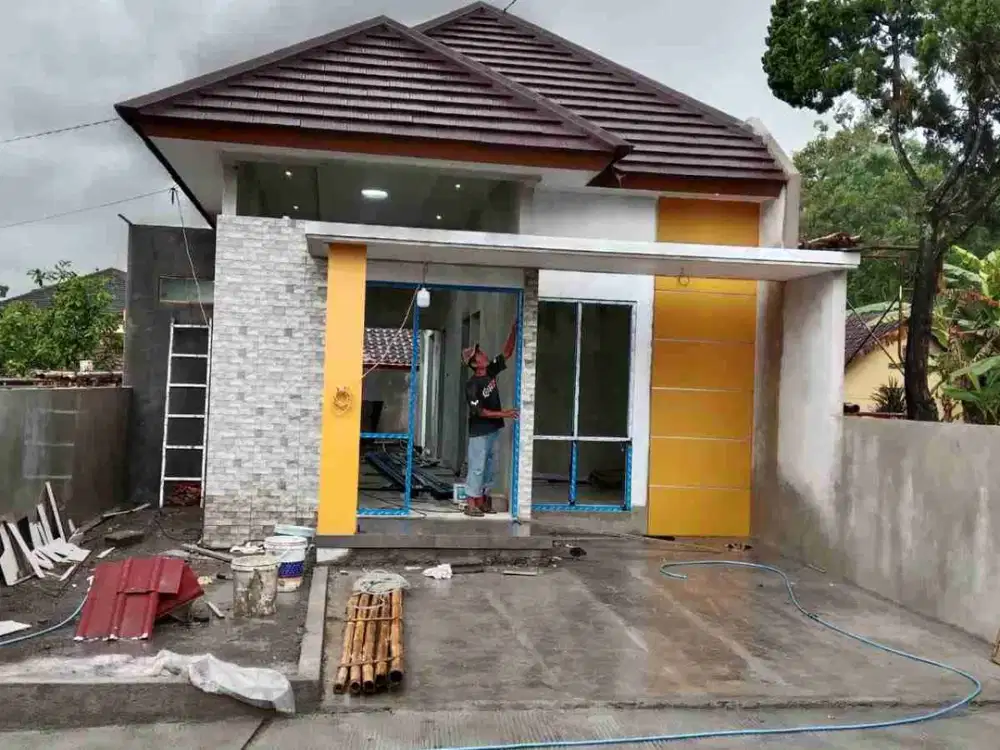 rumah mewah diutara kampus uii dekat kopi klotok jl kaliurang km 16