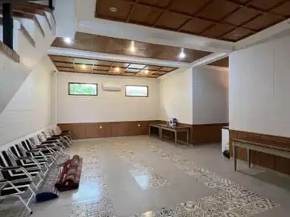 Rumah Hook Strategis ex Cafe Komersial di Buah Batu Kota Bandung