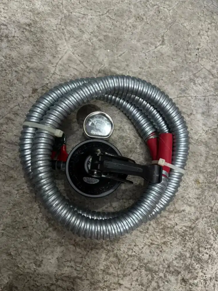 regulator dan selang gas double lock