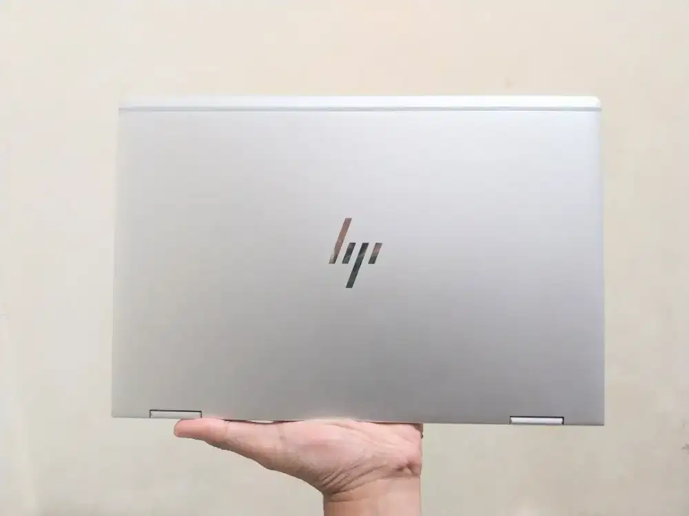 HP elitebook x360 1030 G4 core i5-8365U  ram 8/256 GB