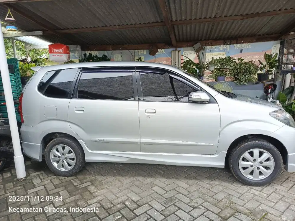 Xenia 1300cc Matic - 2010