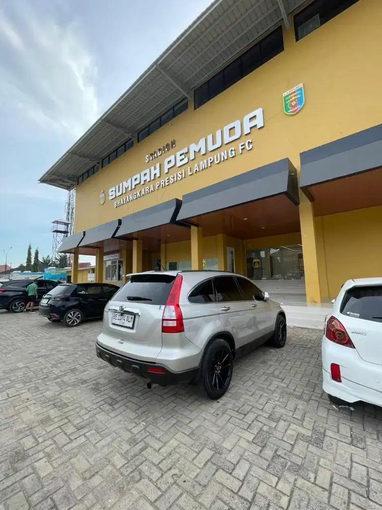 Honda CR-V AT 2.400CC