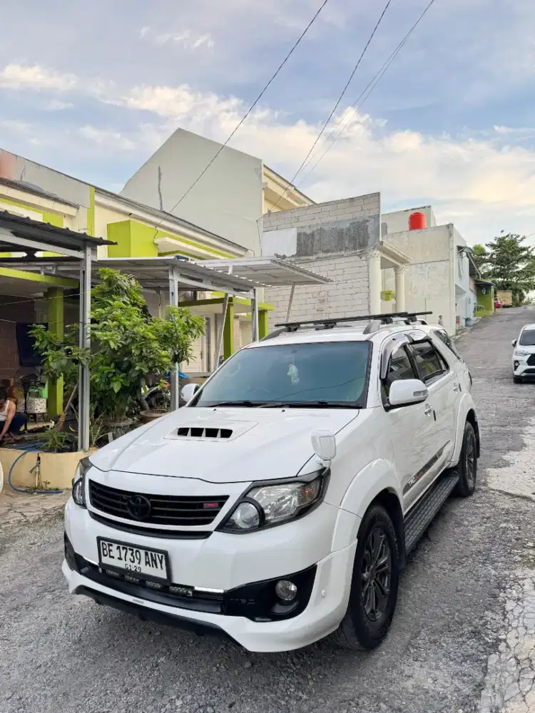 Fortuner Trd VNT 2014 matic diesel