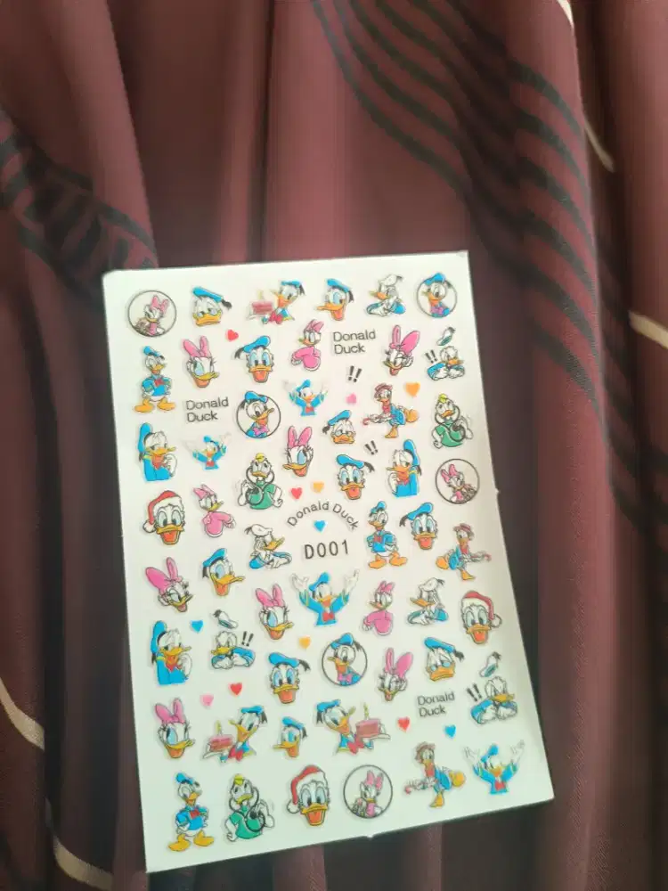 LOWONGAN ART SERABUTAN MOMONG MENGINAP