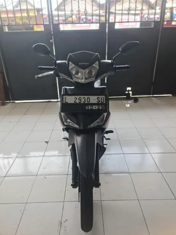 Honda new supra x 125 2019 FI CW km22rb jrg pakai mulus petemon sby