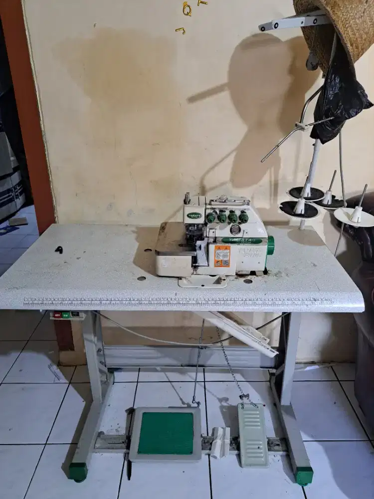 Mesin jahit konveksi