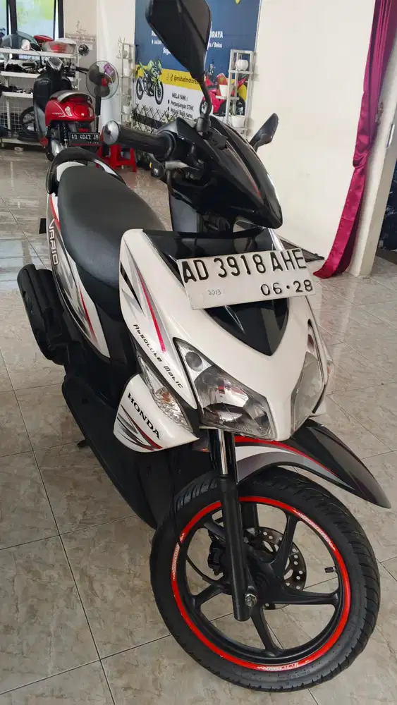 Vario cw 2013 albino murah