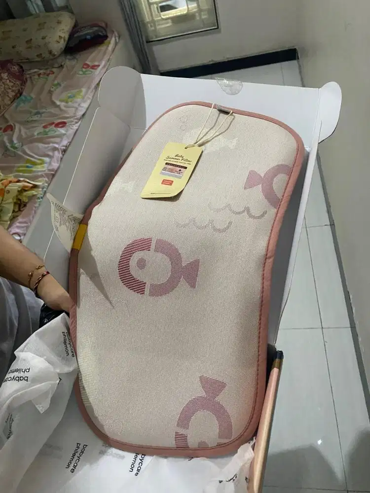 Bantal bayi newborn baru