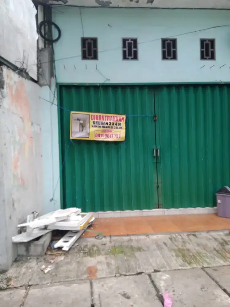 DISEWAKAN KIOS STRATEGIS