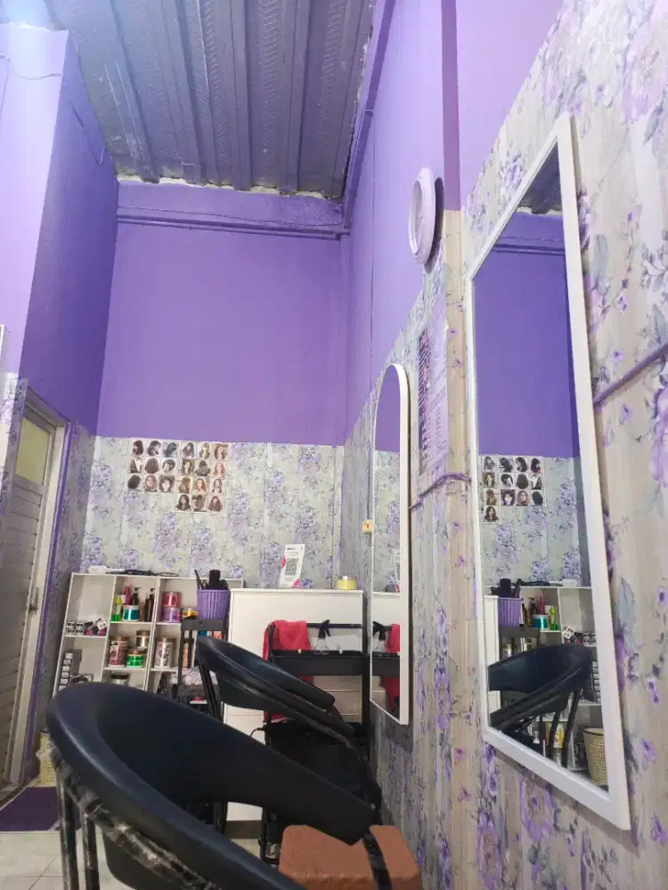 Di butuhkan terapis / Capster salon, yang berpengalaman