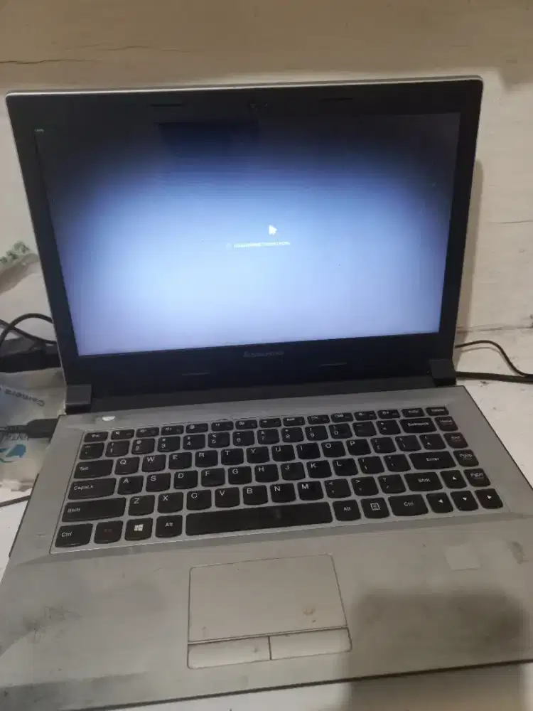Laptop Bekas Lenovo Ideapad 305