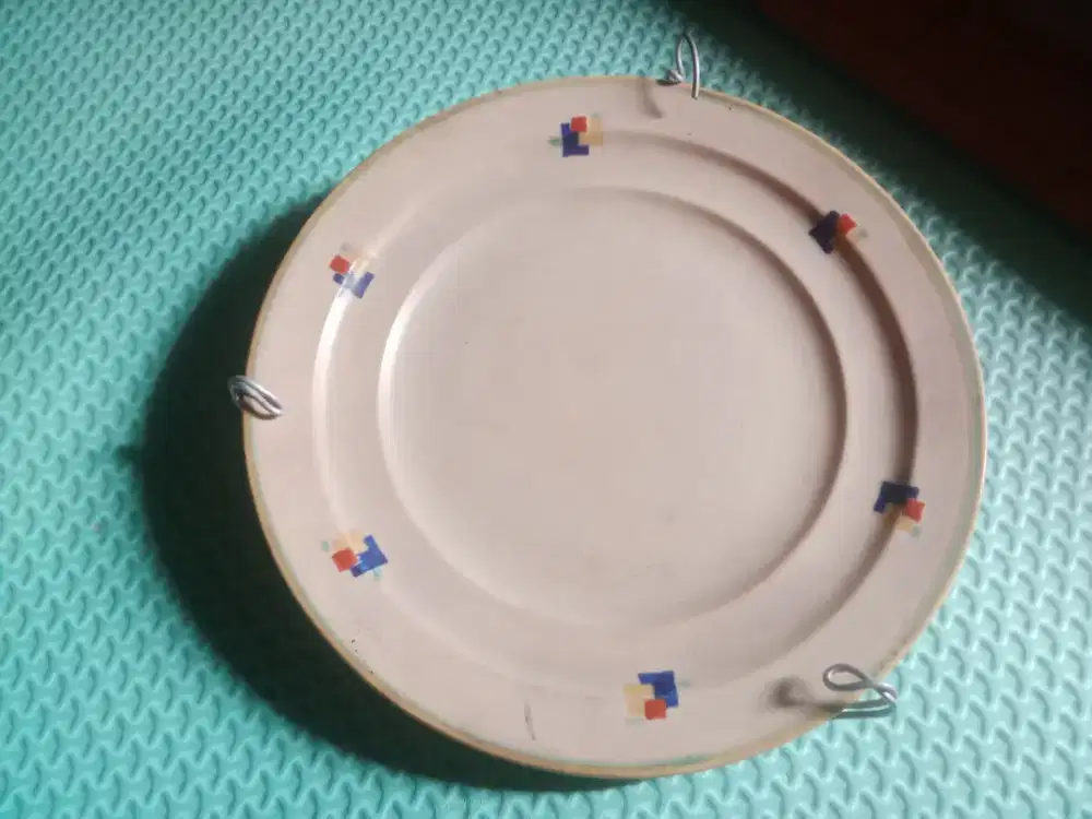 Dijual piring anting dari Belanda diameter 30 cm