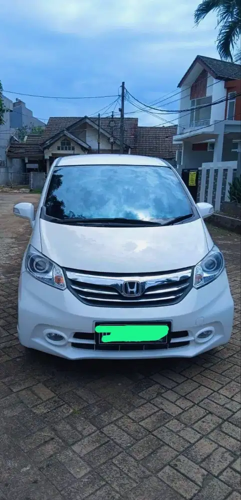 Honda Freed 2015 Pemakaian 2016 istimewa