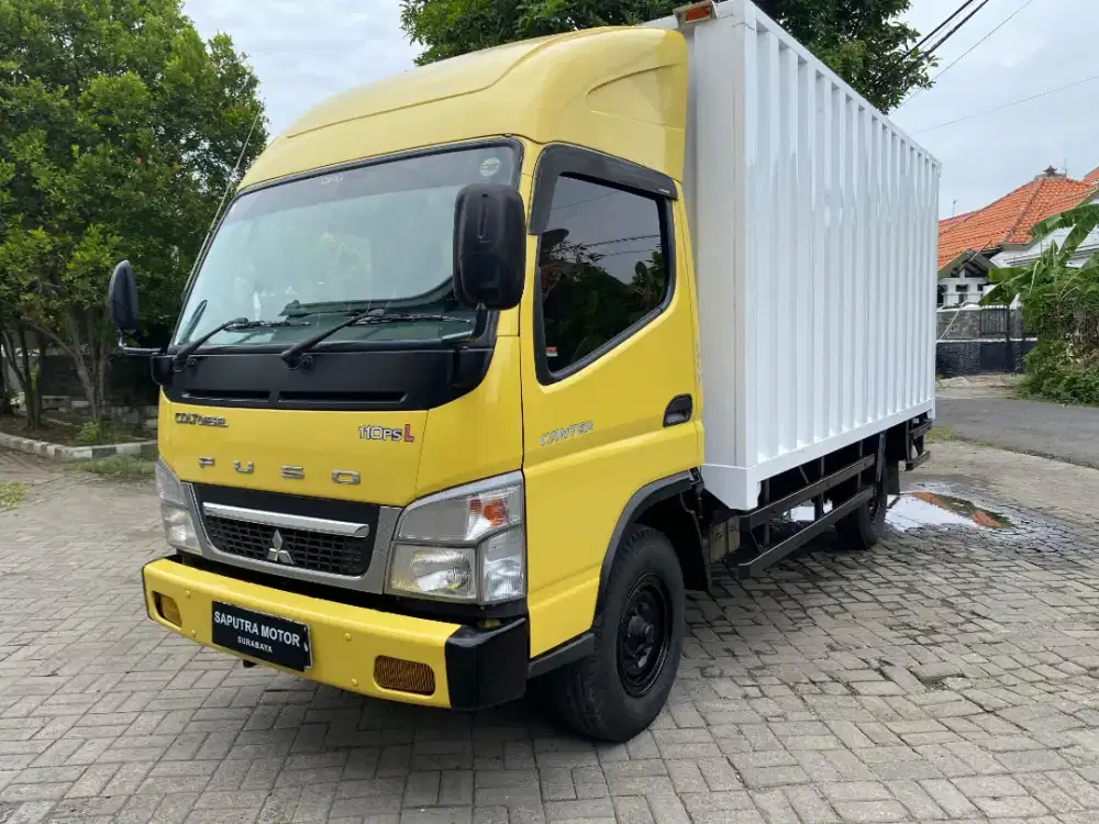 Truk Canter 4RdLong Th2021 Box Antik