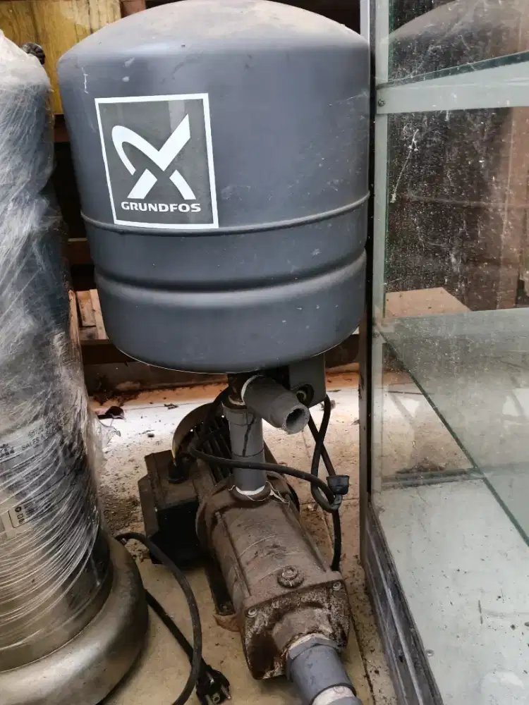 Mesin Pompa Grundfos