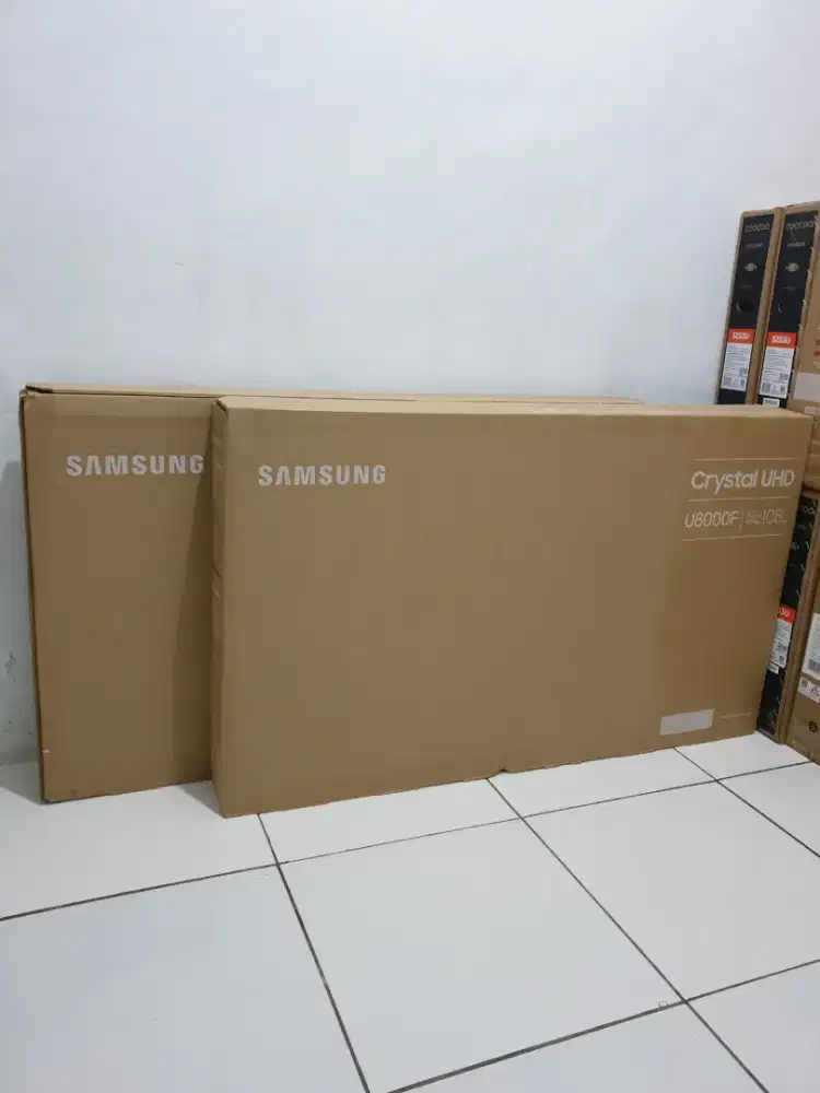 SAMSUNG SmartTV U8000F 43 inch 4K UHD. 100% Baru, Segel, Bisa Cod