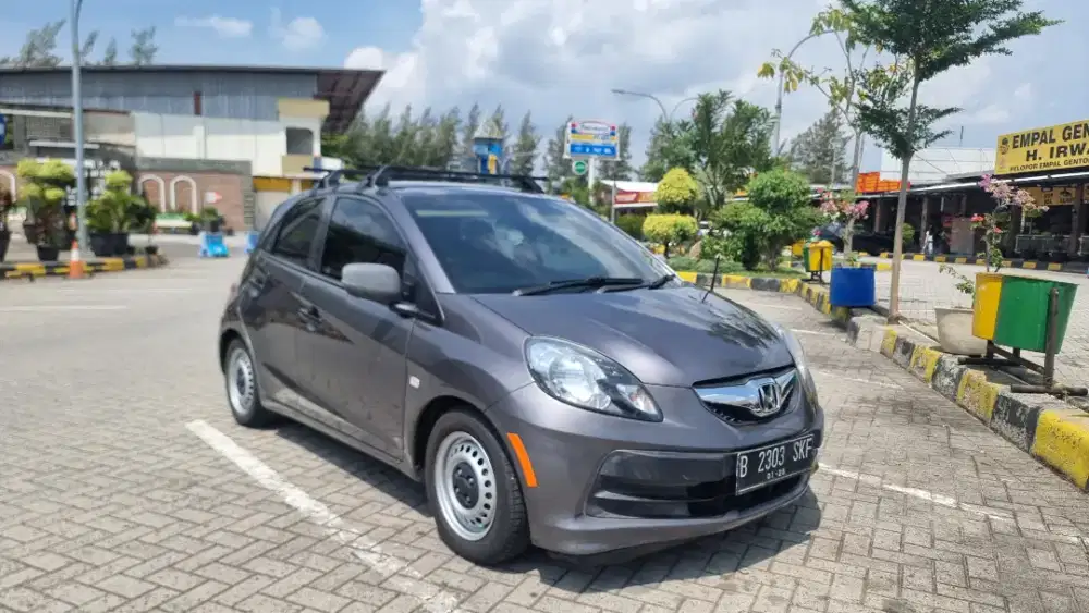 Honda Brio Satya th 2016/2015 Low KM